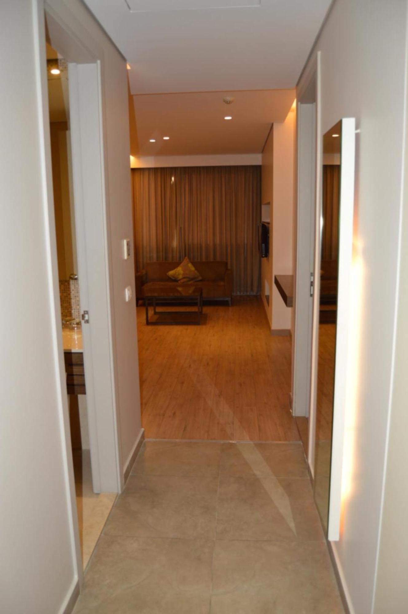 Country Lodge Hotel & Resort Бейрут Стая снимка